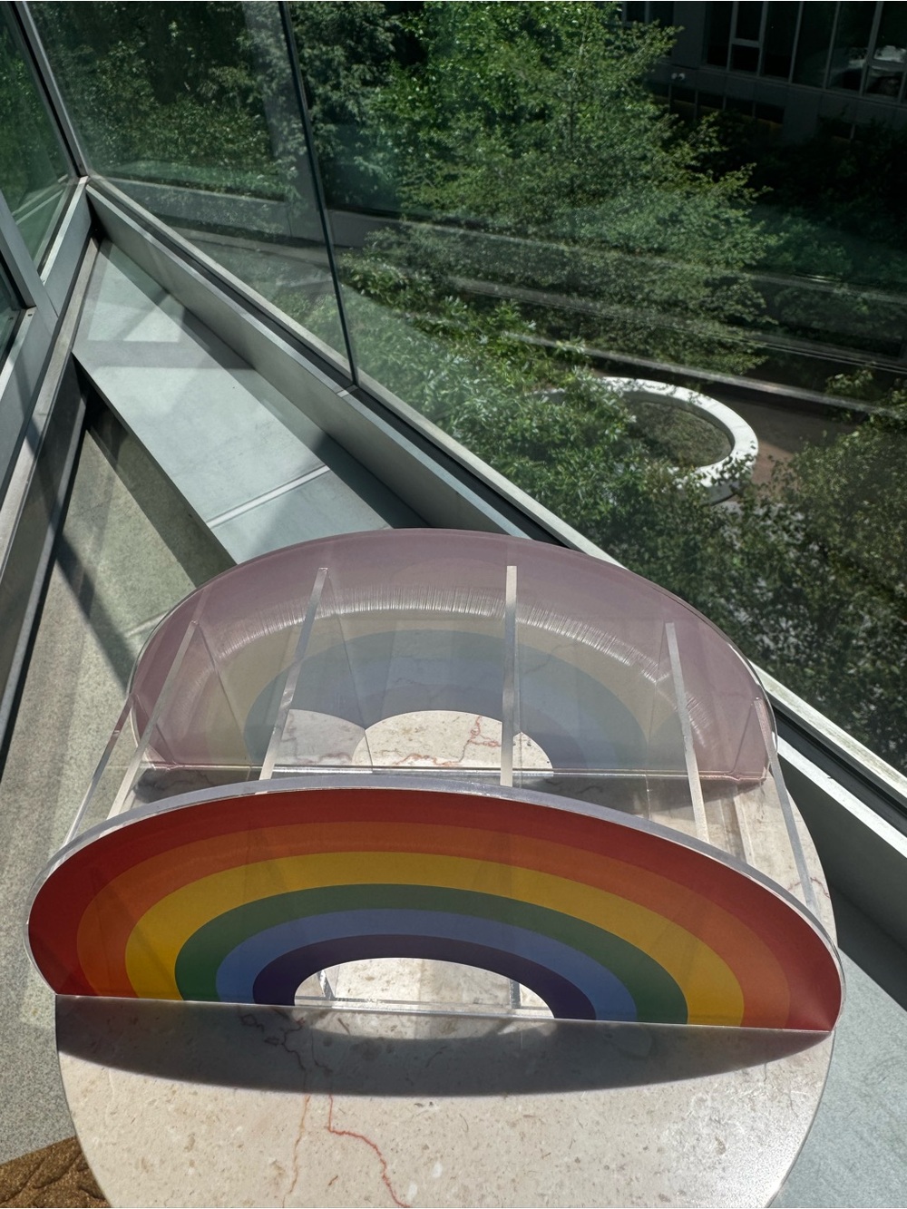 Rainbow Acrylic Makeup Brush Holder - Picture 2 of 2
